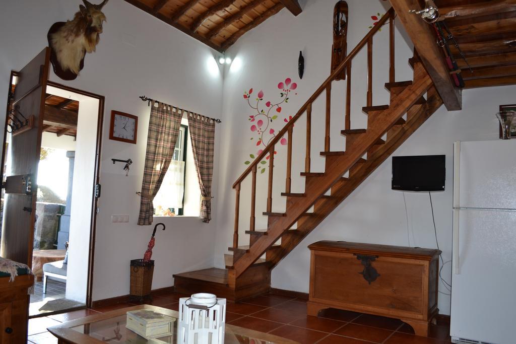 Гостевой дом Casa Doce Mar Feteira  Экстерьер фото