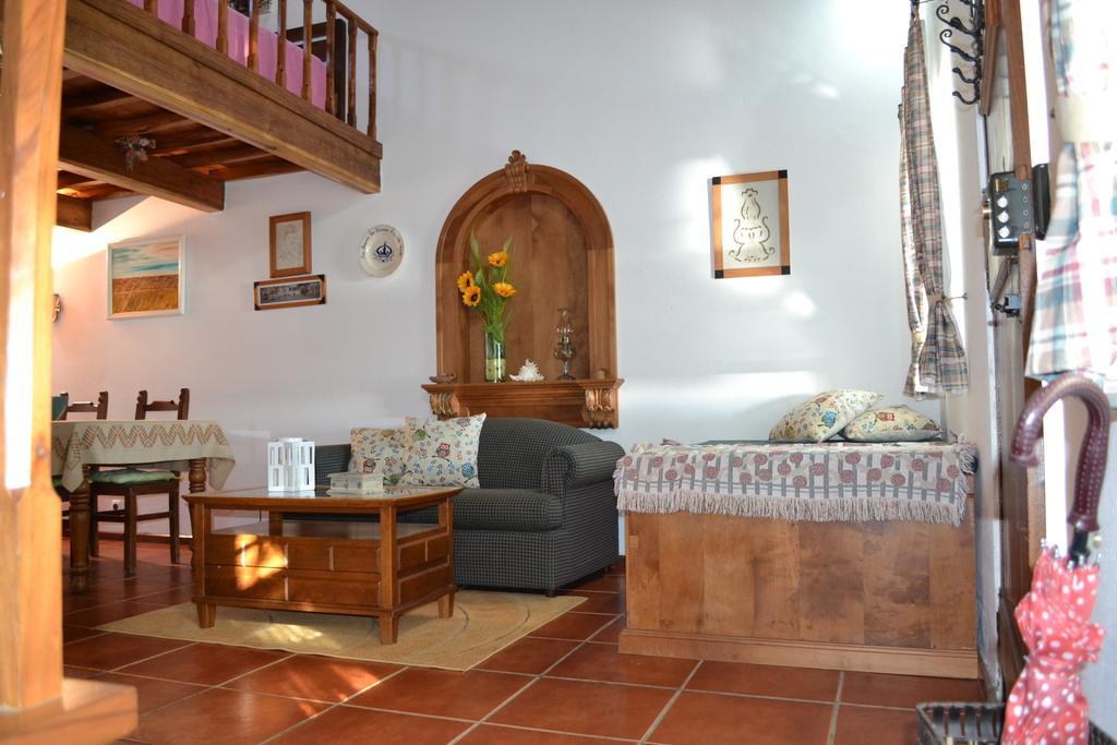 Гостевой дом Casa Doce Mar Feteira  Экстерьер фото